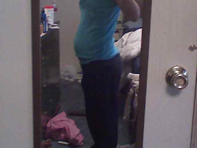 22 weeks pregnant pictures