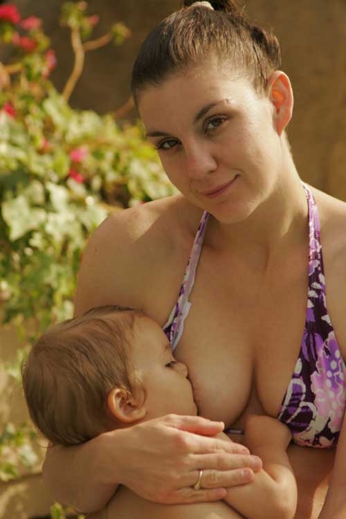 breastfeeding photos