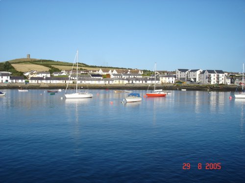 photograph of seafront before using picasa, © www.BreastFeedingMums.com